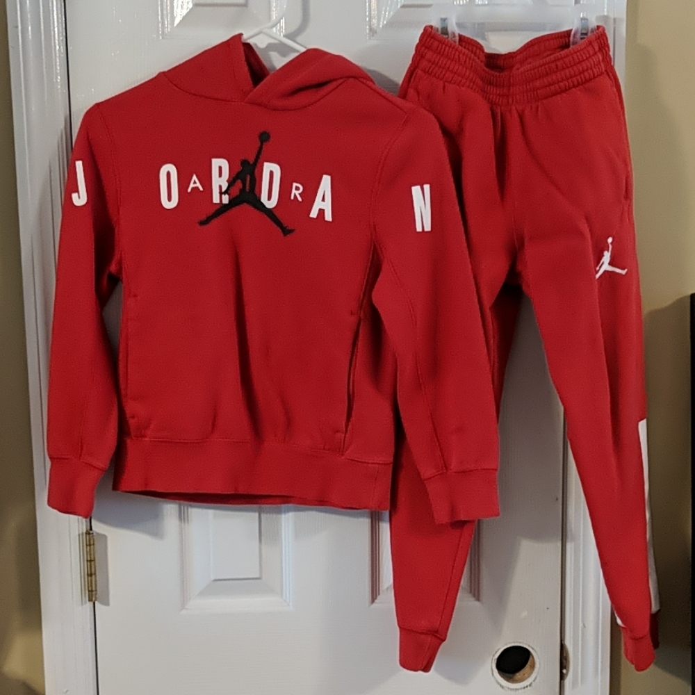 Jordans hoodie and jogger